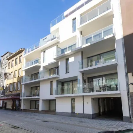 Luxe Met 2 Terrassen En 2 Slaapkamers Appartement *